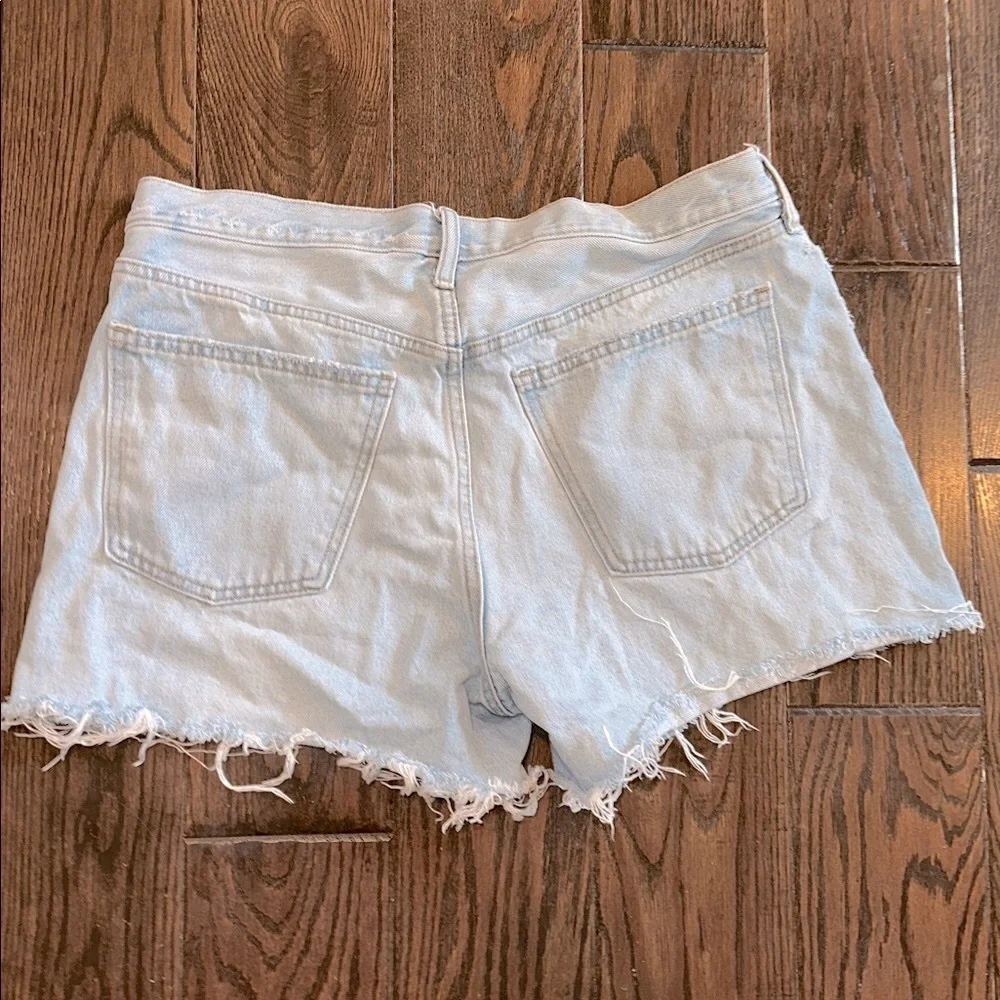 Universal Thread Light mid rise 90s baggy distressed Jean cutoff Shorts size 10